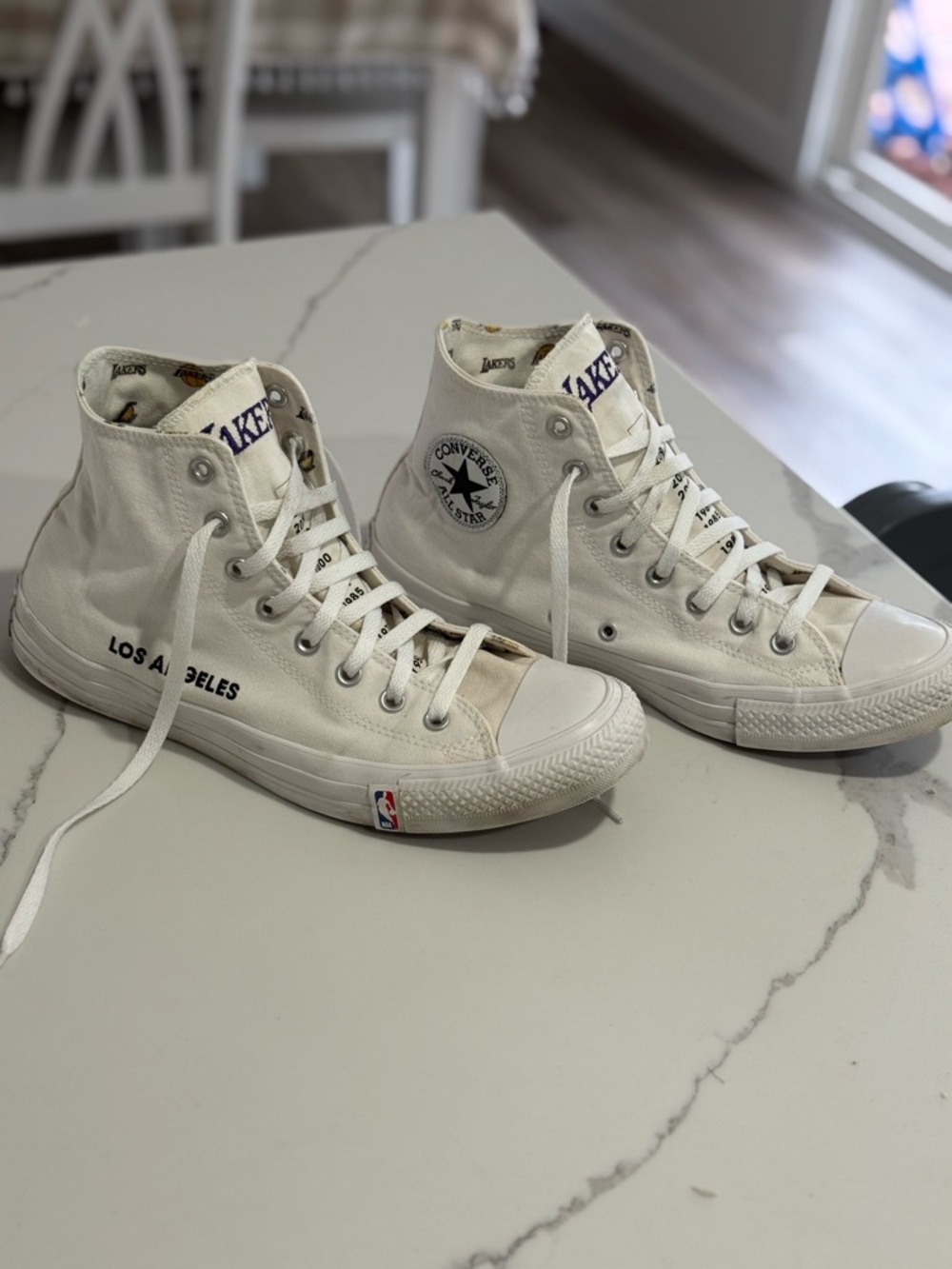 Converse NBA LA Lakers White Purple High-Top Sneakers very good condition. - Picture 10 of 16
